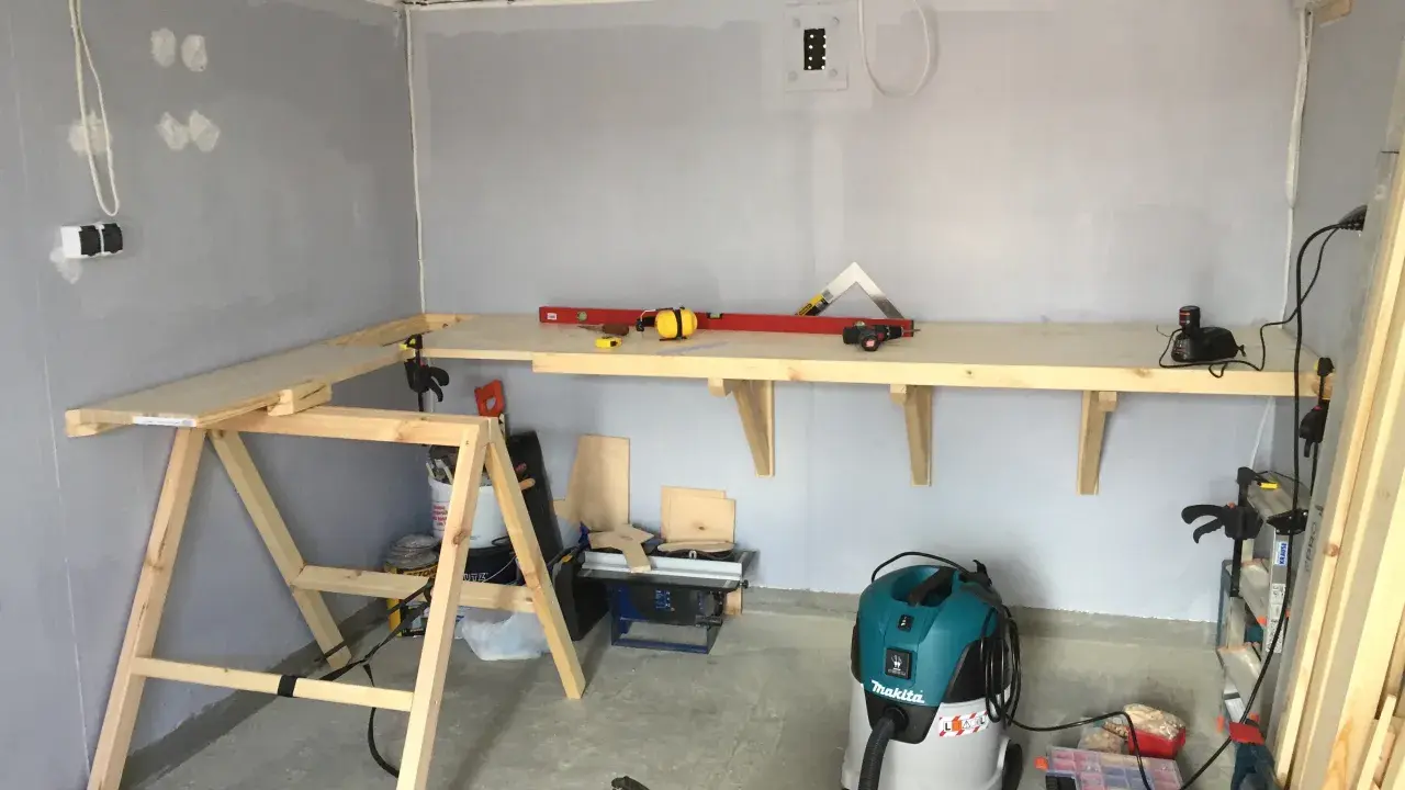 Jak zrobić stół warsztatowy? Twój projekt DIY od planu do blatu