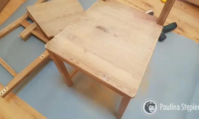 Jak odnowić krzesła z ekoskóry? Warto! Poradnik DIY krok po kroku